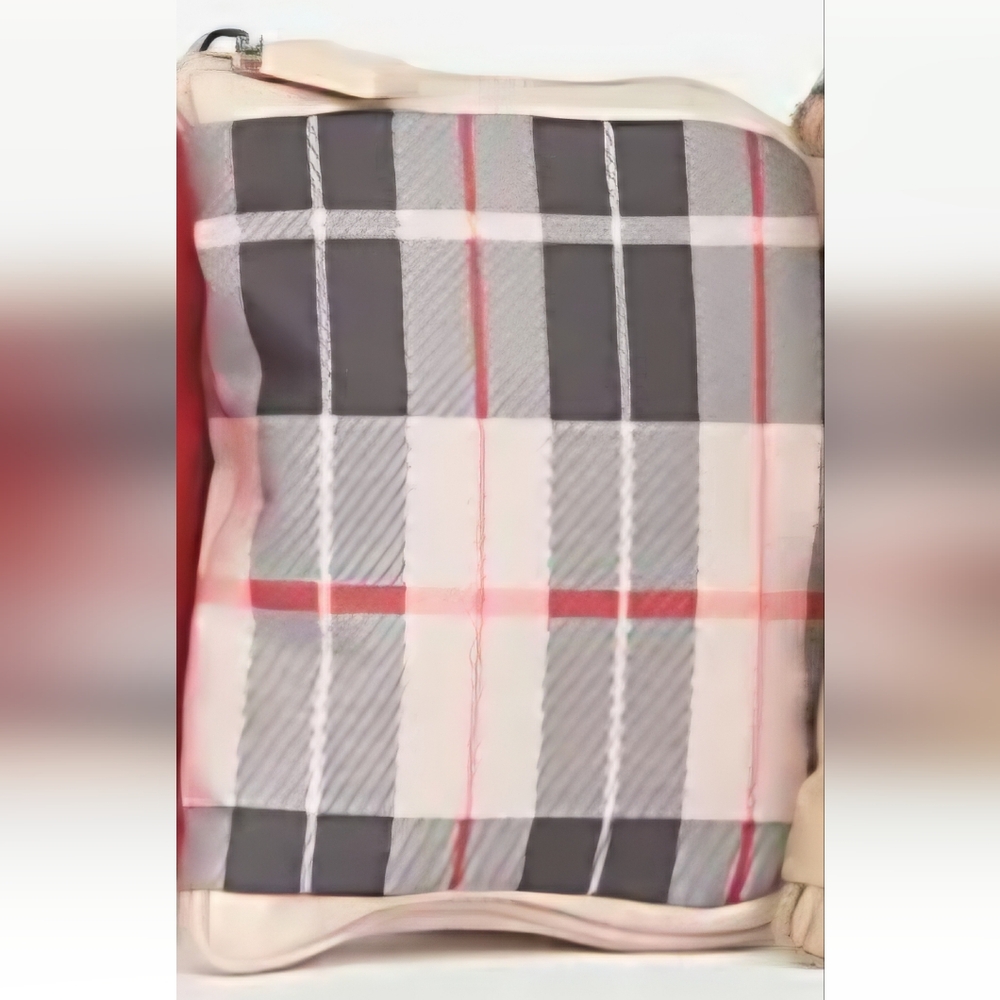 Ihkwip Packable Cosmetic Case - Picture 5 of 11